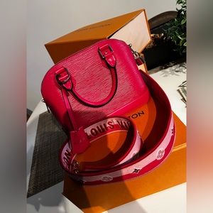 Louis Vuitton Handbag